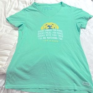 Life is Good - Green S/S V Neck Graphic T Shirt - Medium